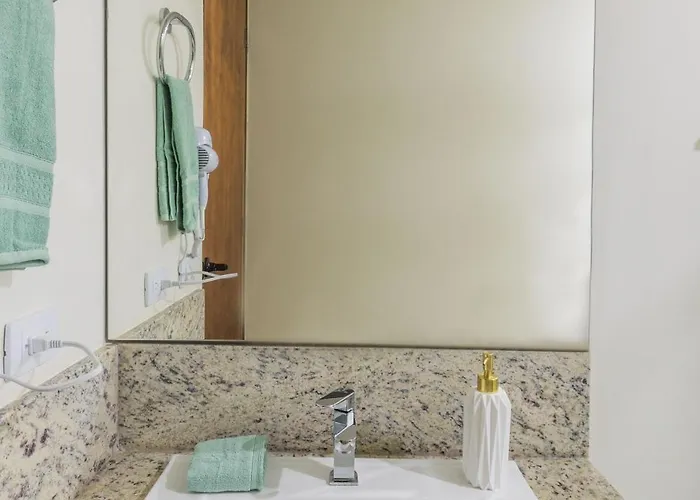 Apartamento Downtown Penthouse With Private Pool, Rooftop Pool And Gym, Short Distance From Beaches, Restaurants & Nightlife *
