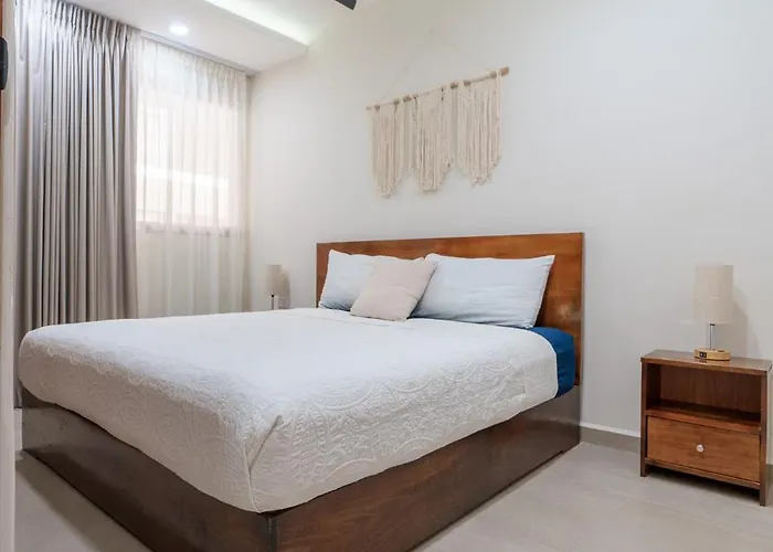 Downtown Penthouse With Private Pool, Rooftop Pool And Gym, Short Distance From Beaches, Restaurants & Nightlife Apartamento *