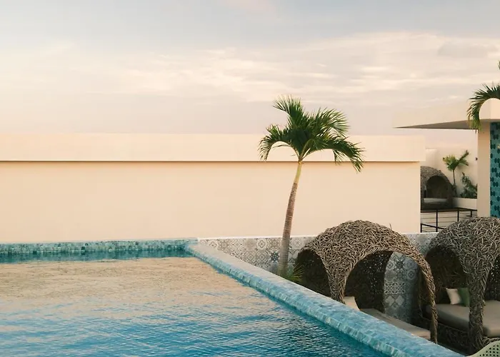 Downtown Penthouse With Private Pool, Rooftop Pool And Gym, Short Distance From Beaches, Restaurants & Nightlife Apartamento *